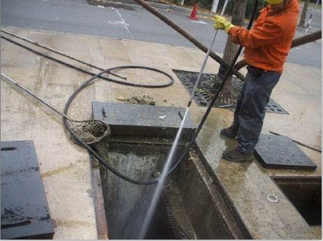 垦利池底污泥如何清理